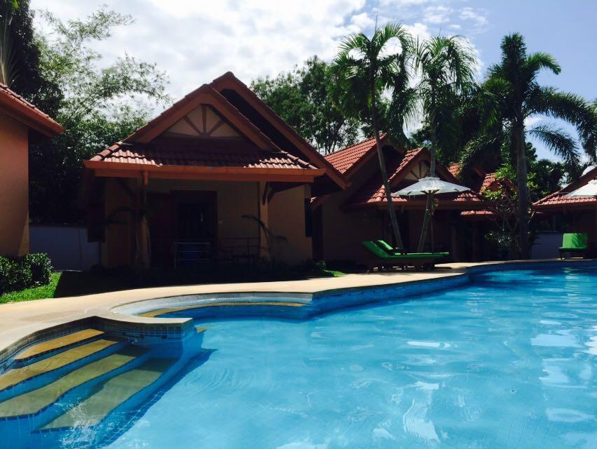 The Resort Happy Elephant Rawai Eksteriør billede