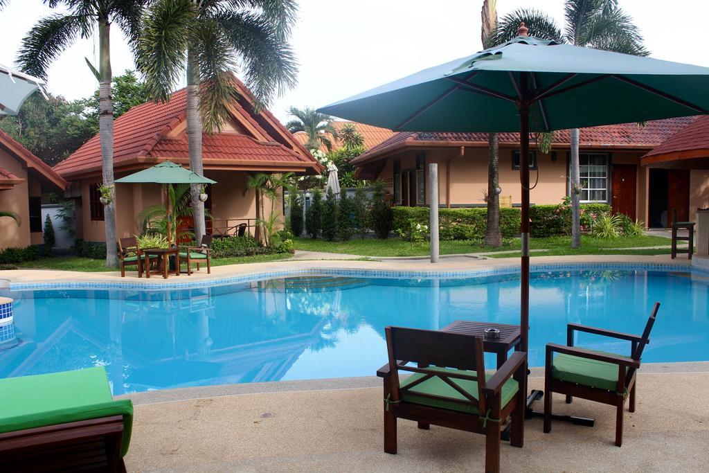 The Resort Happy Elephant Rawai Eksteriør billede